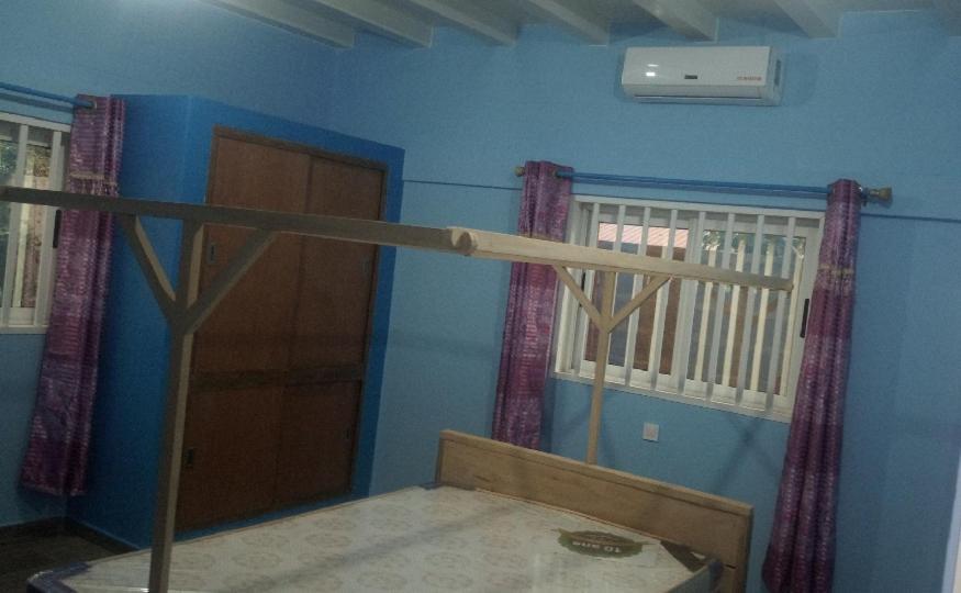 Maison Charlotte Forever Chambre D'Hotes Chez Un Couple Belgo Togolais Lomé Zewnętrze zdjęcie