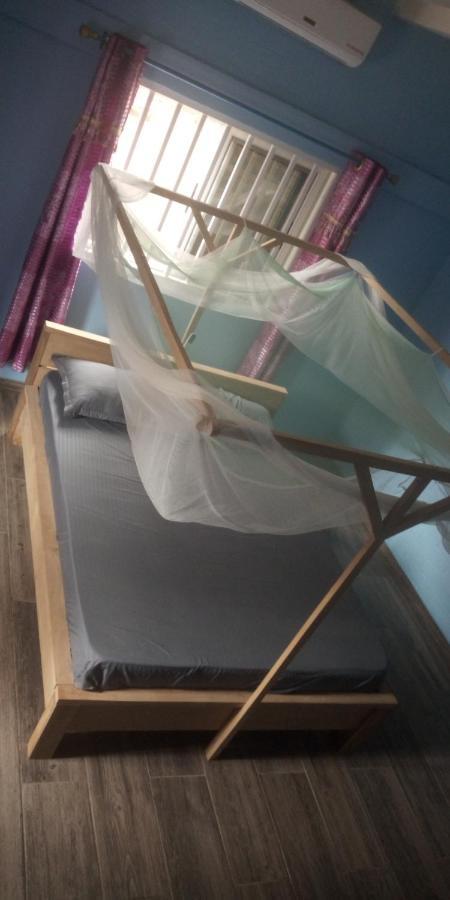 Maison Charlotte Forever Chambre D'Hotes Chez Un Couple Belgo Togolais Lomé Zewnętrze zdjęcie
